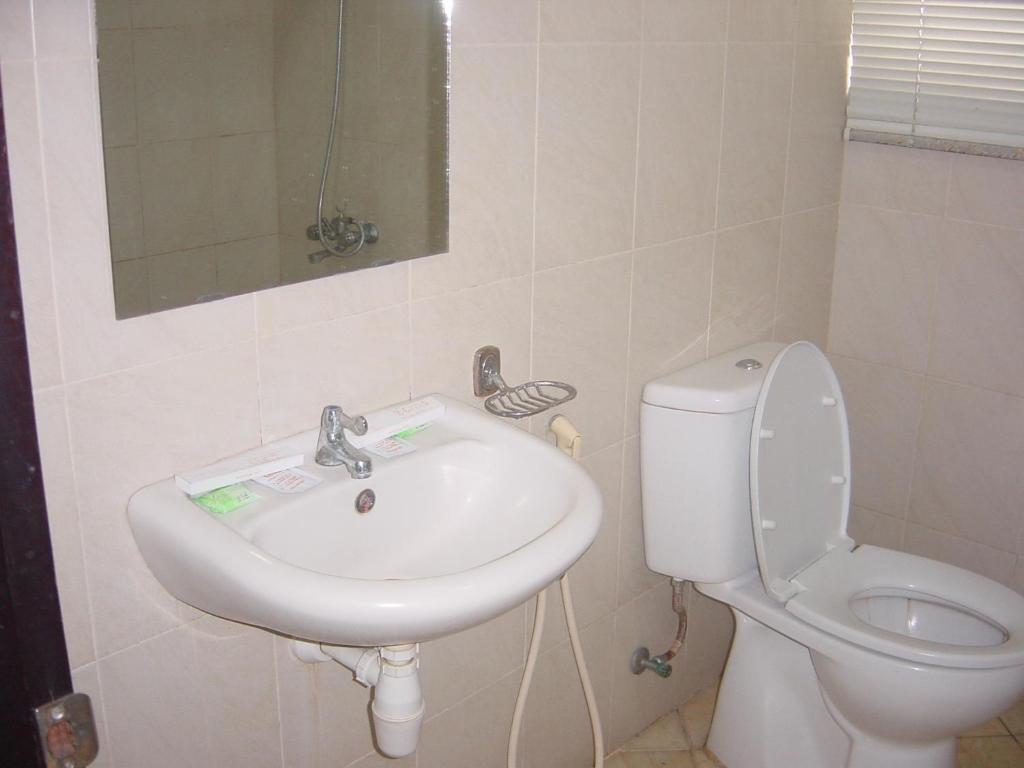 Hotel Celebes Manado Pokoj fotografie