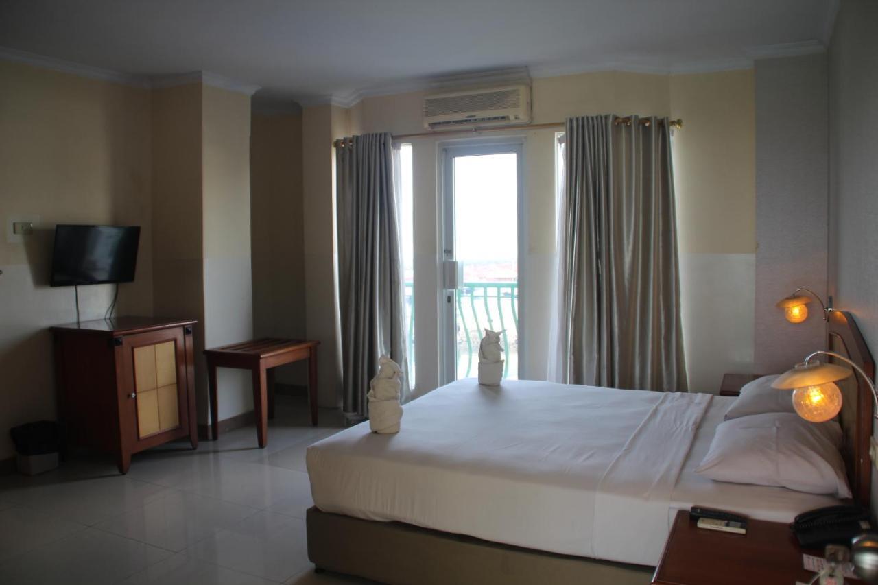 Hotel Celebes Manado Pokoj fotografie