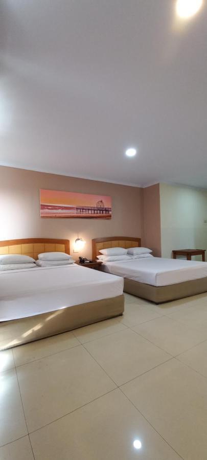 Hotel Celebes Manado Exteriér fotografie