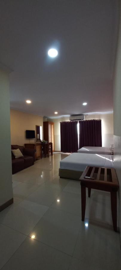 Hotel Celebes Manado Exteriér fotografie