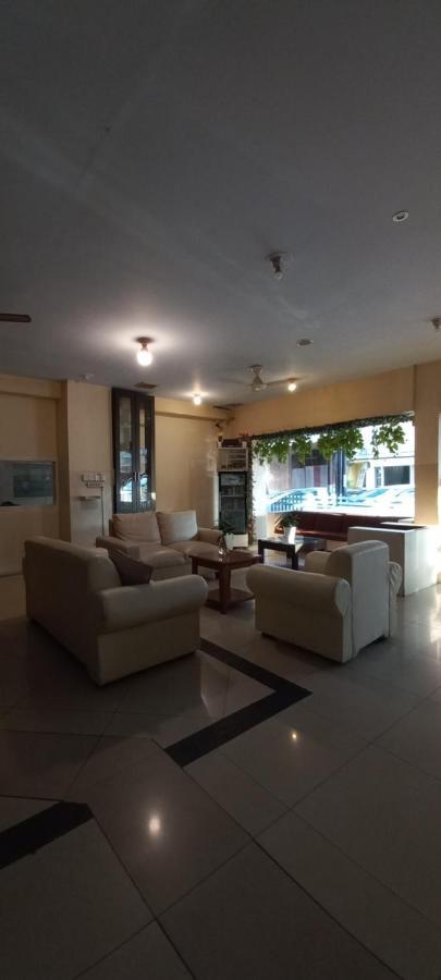 Hotel Celebes Manado Exteriér fotografie