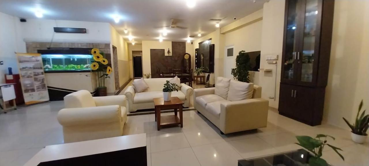 Hotel Celebes Manado Exteriér fotografie