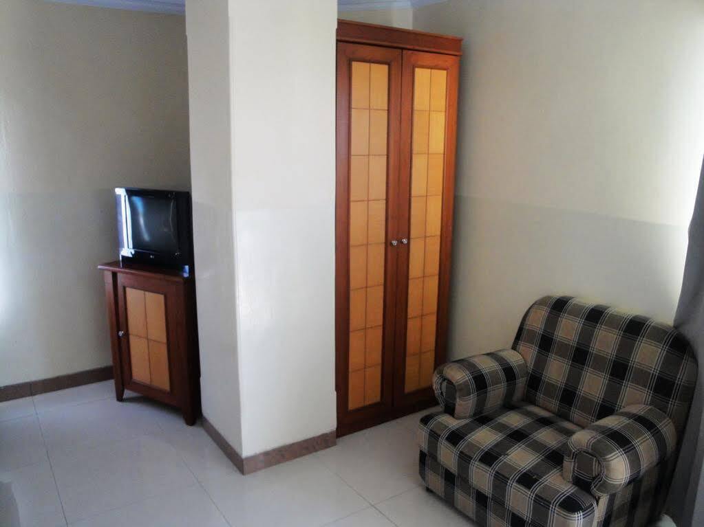 Hotel Celebes Manado Exteriér fotografie